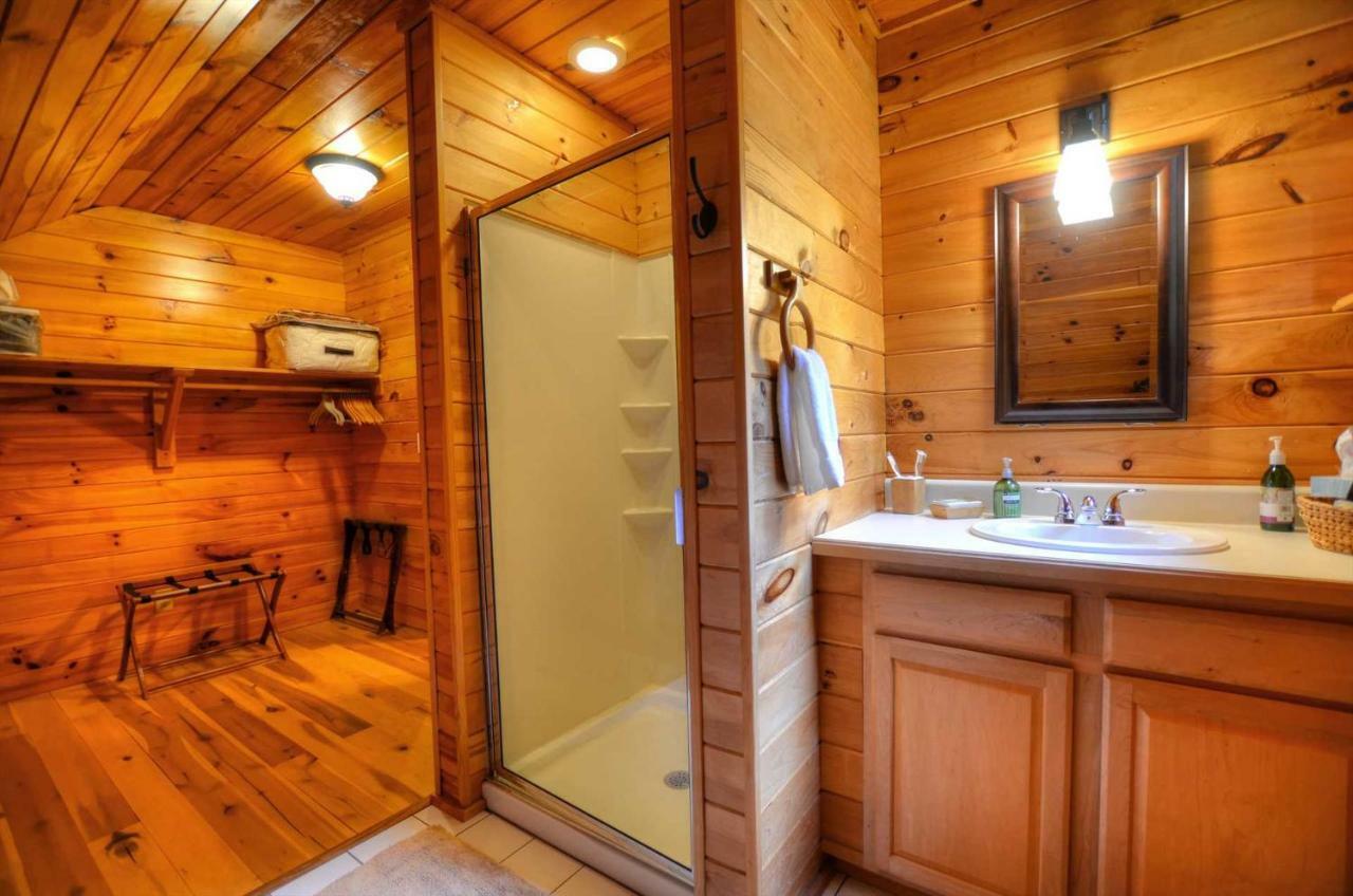 Moonshiner'S Hideaway Cabin Βίλα Bryson City Εξωτερικό φωτογραφία