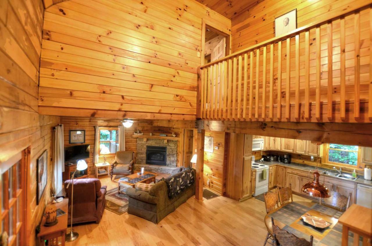 Moonshiner'S Hideaway Cabin Βίλα Bryson City Εξωτερικό φωτογραφία